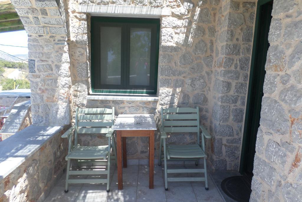To Asteri Apartman Avgónima Kültér fotó