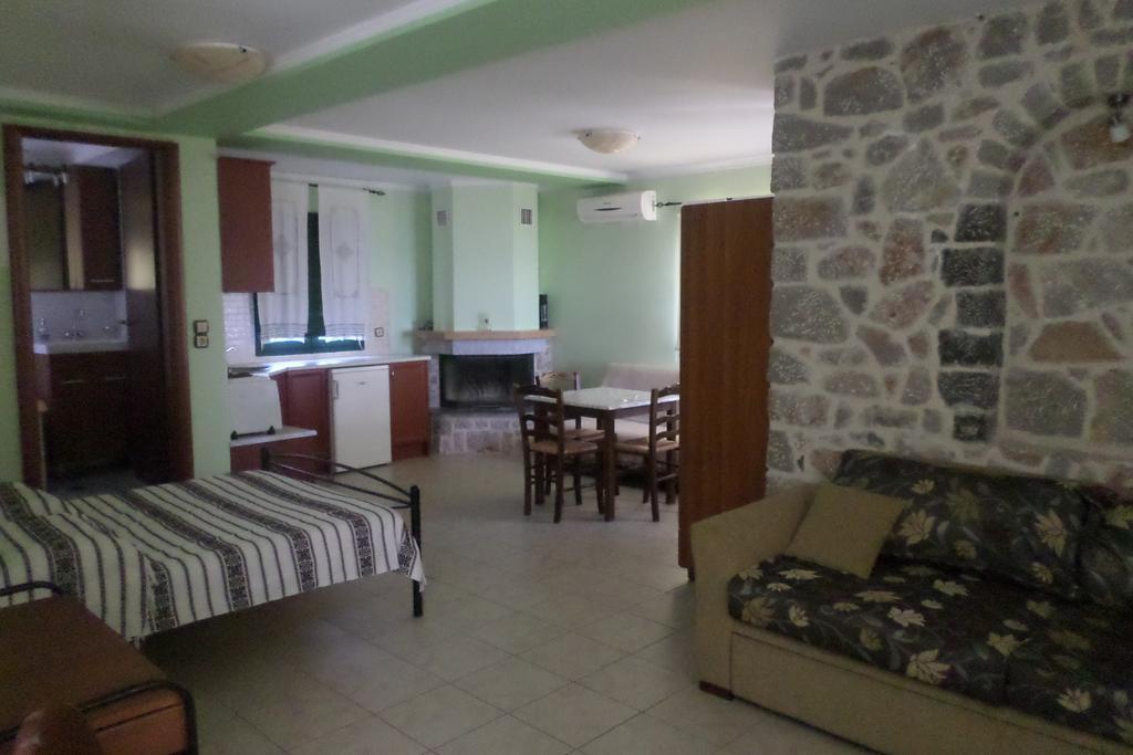 To Asteri Apartman Avgónima Szoba fotó
