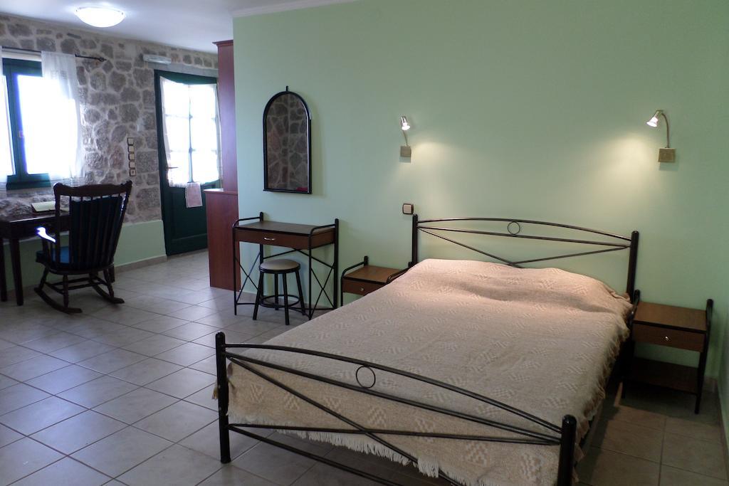 To Asteri Apartman Avgónima Kültér fotó