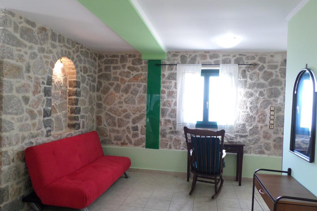 To Asteri Apartman Avgónima Kültér fotó