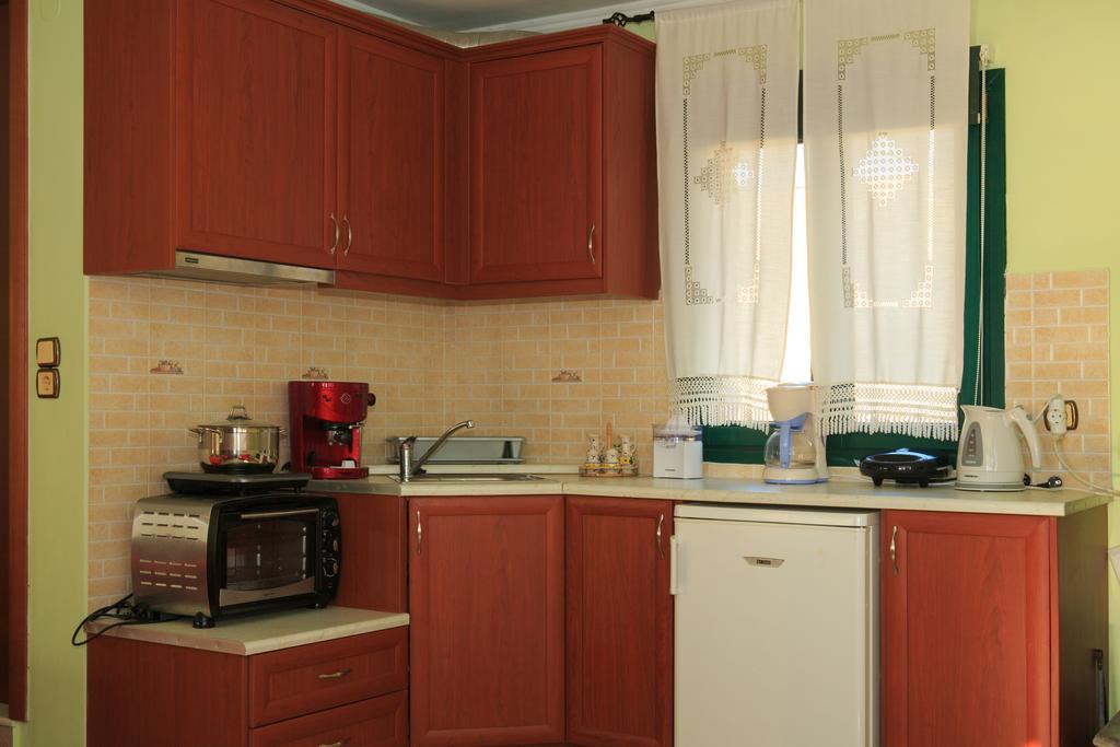 To Asteri Apartman Avgónima Kültér fotó